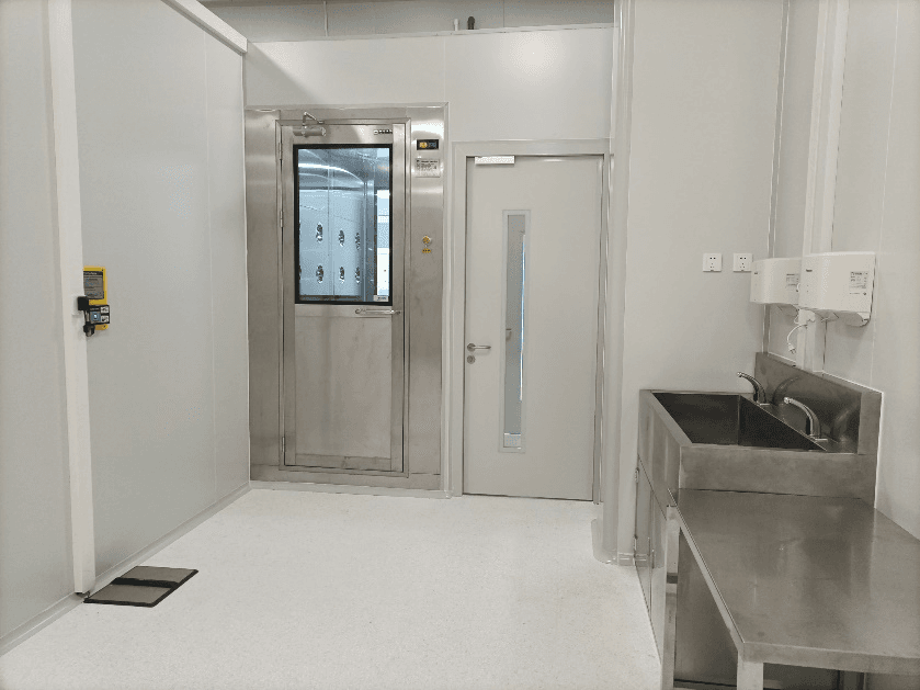 ISO7洁净室总承包项目
ISO 7 Clean Room General Contracting 2