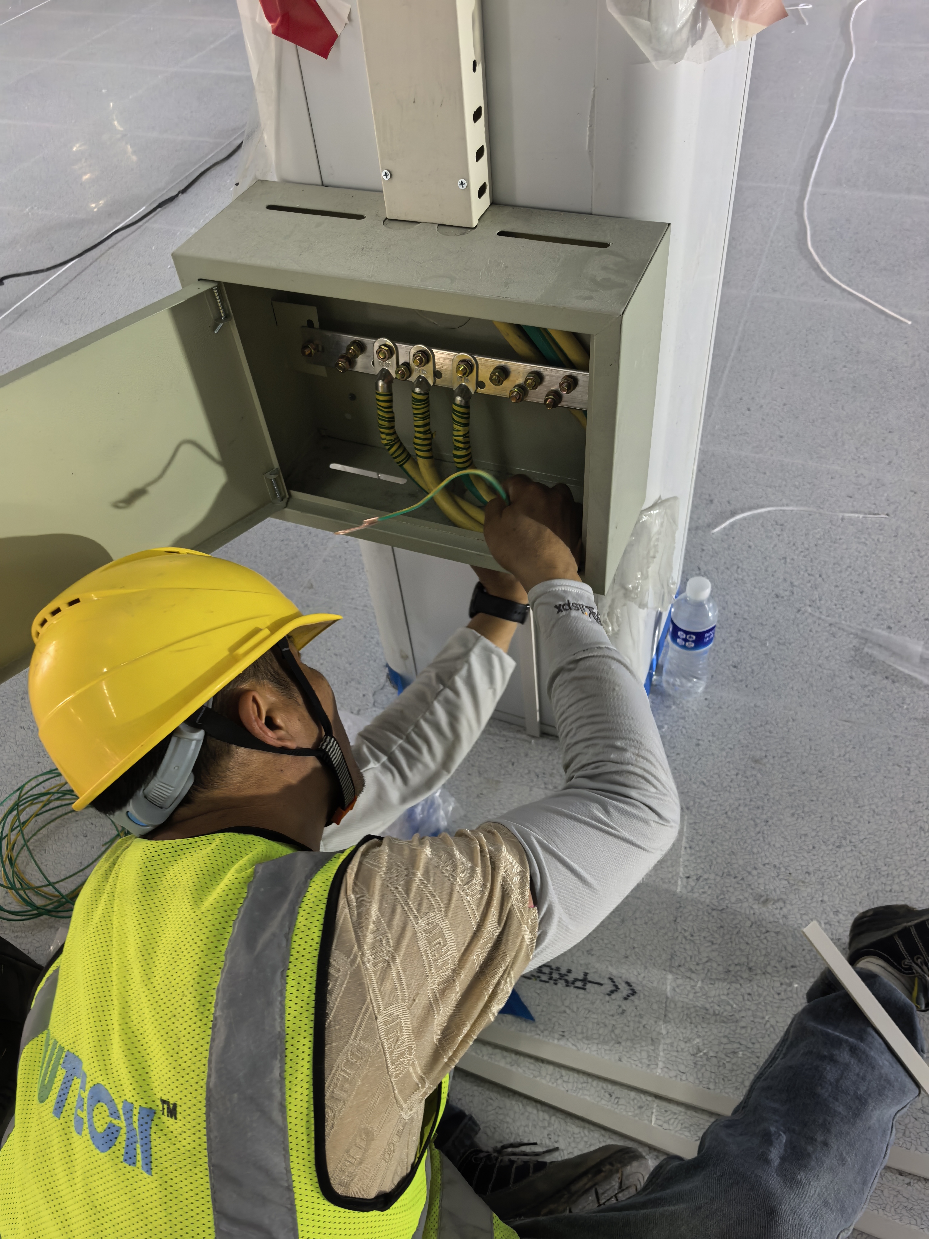 奥特斯（中国）有限公司驻场维保服务AT&S China On-site Maintenance Service 2